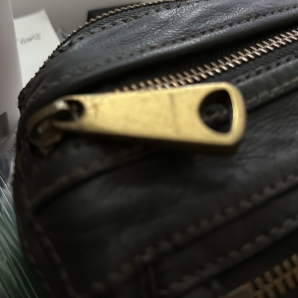 Vintage Fossil Women's Black  Leather Crossbody Shoulder bag Medium G1 - Picture 12 of 12